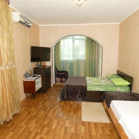 Ferienwohnung Квартира В Пицунде На Агрба 19 К1 Pizunda Exterior foto