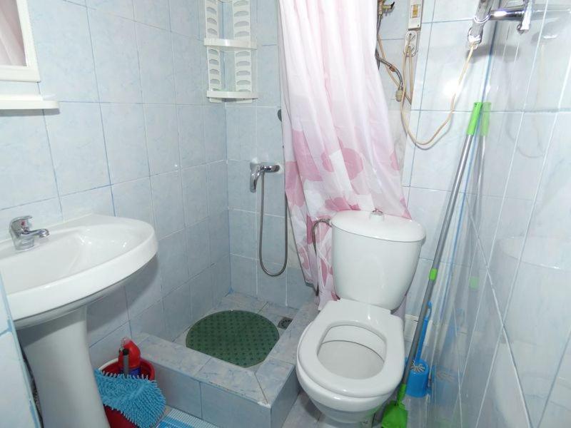 Ferienwohnung Квартира В Пицунде На Агрба 19 К1 Pizunda Exterior foto